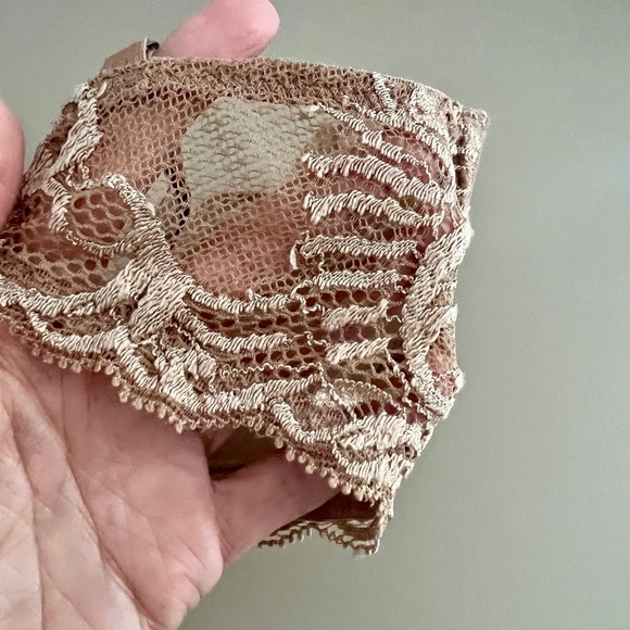 New Natori Bra 30D - Picture 5 of 5